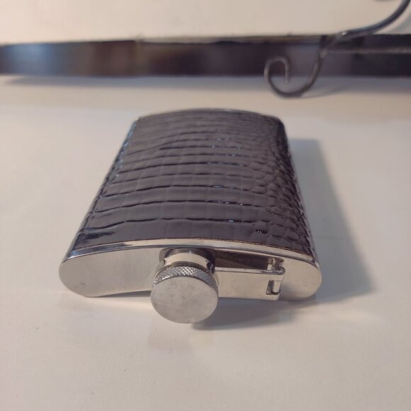 Flask designed in Black Snakeskin, holds 8 oz. Stainless Steel - Picture 5 of 7
